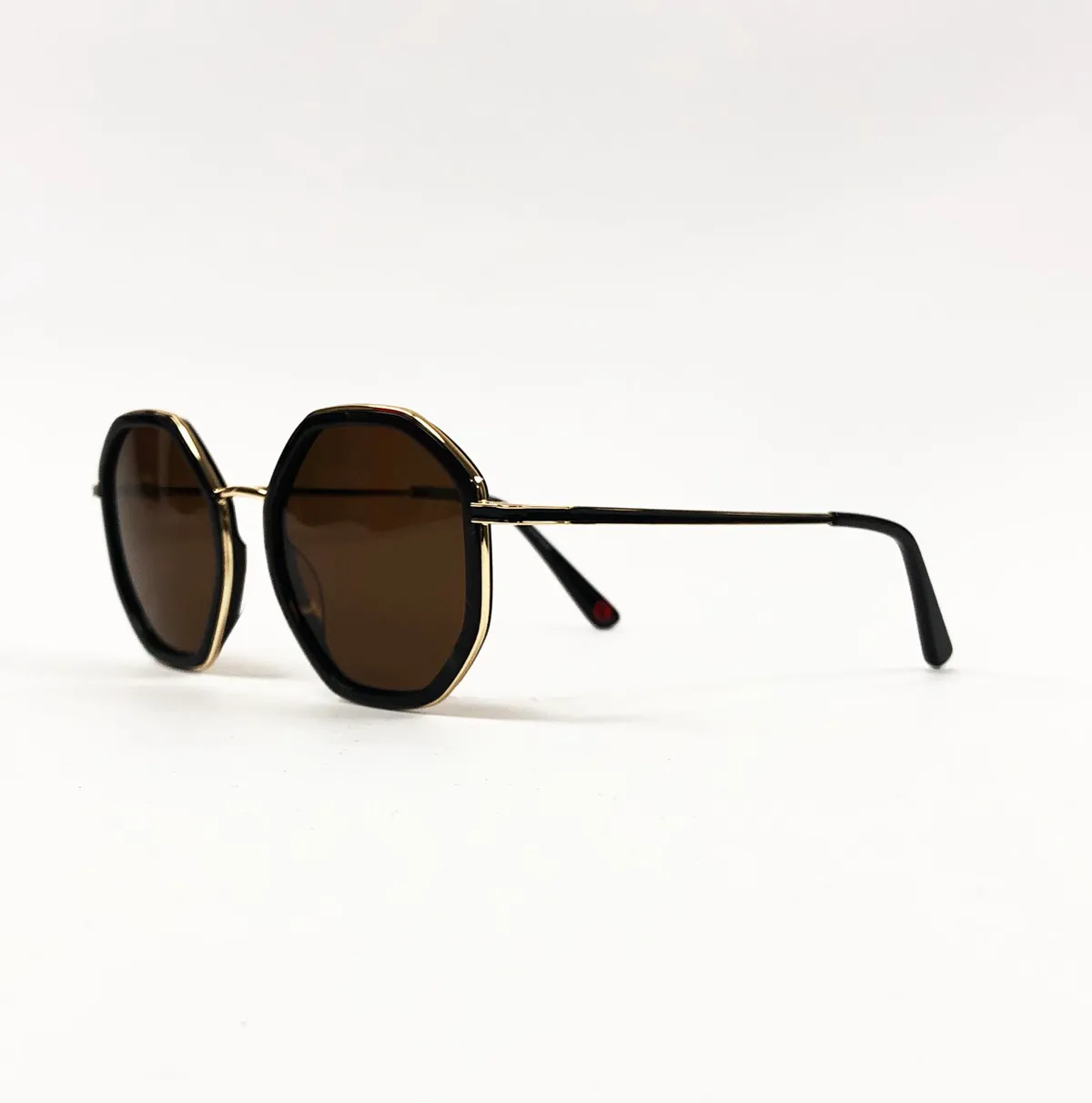 Product view of Cosmopolitan-CM2108-Black_2