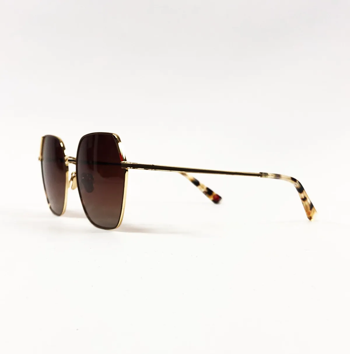 Product view of Cosmopolitan-CM2260-Camel_2