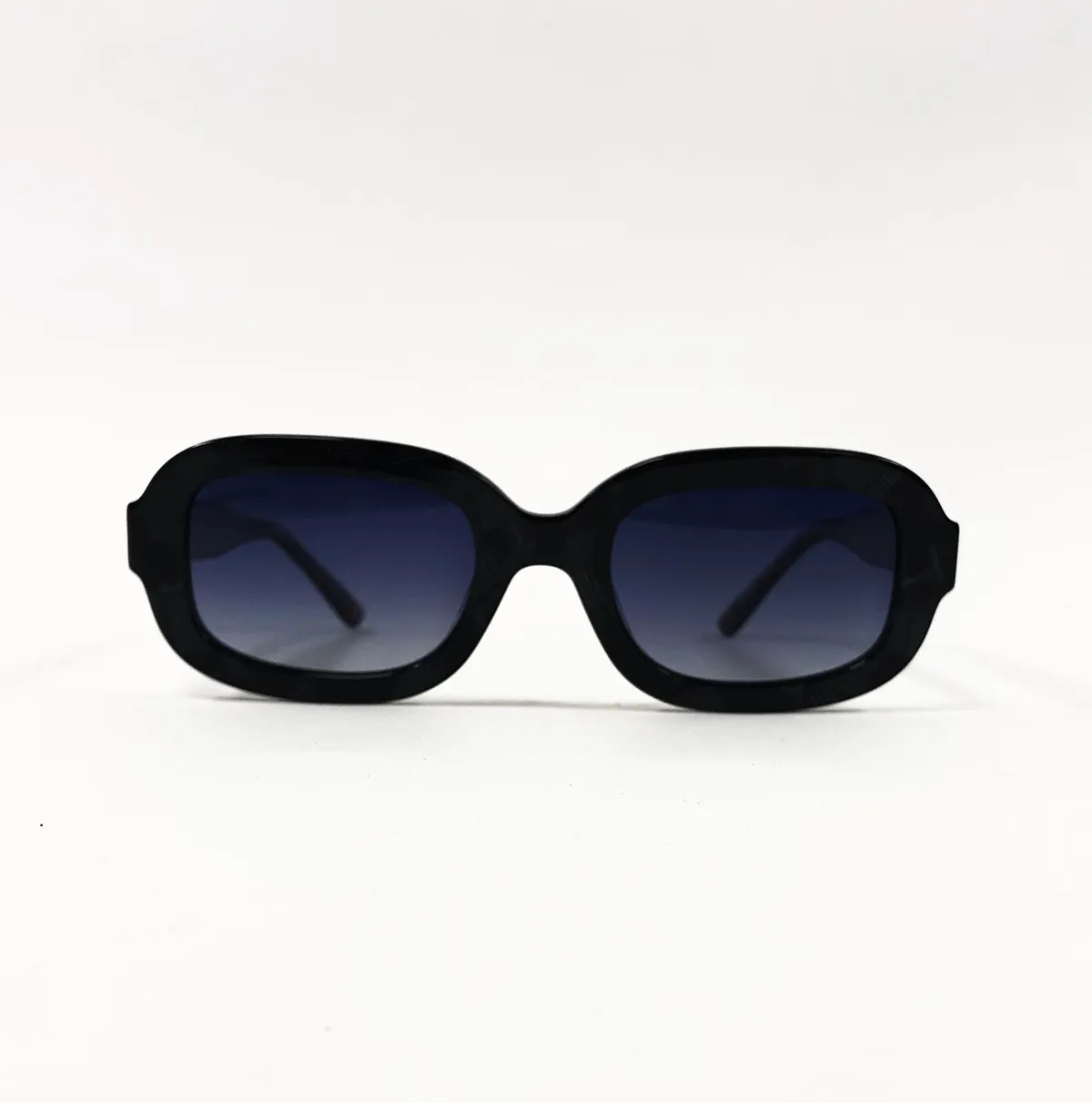 Main view of Cosmopolitan-CM2304-Black