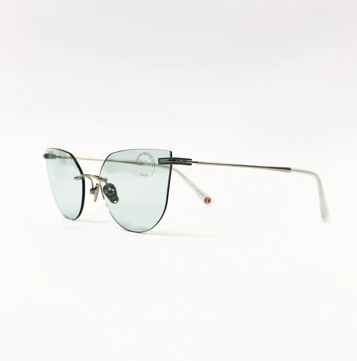 Product view of Cosmopolitan-CM2370-Green_2