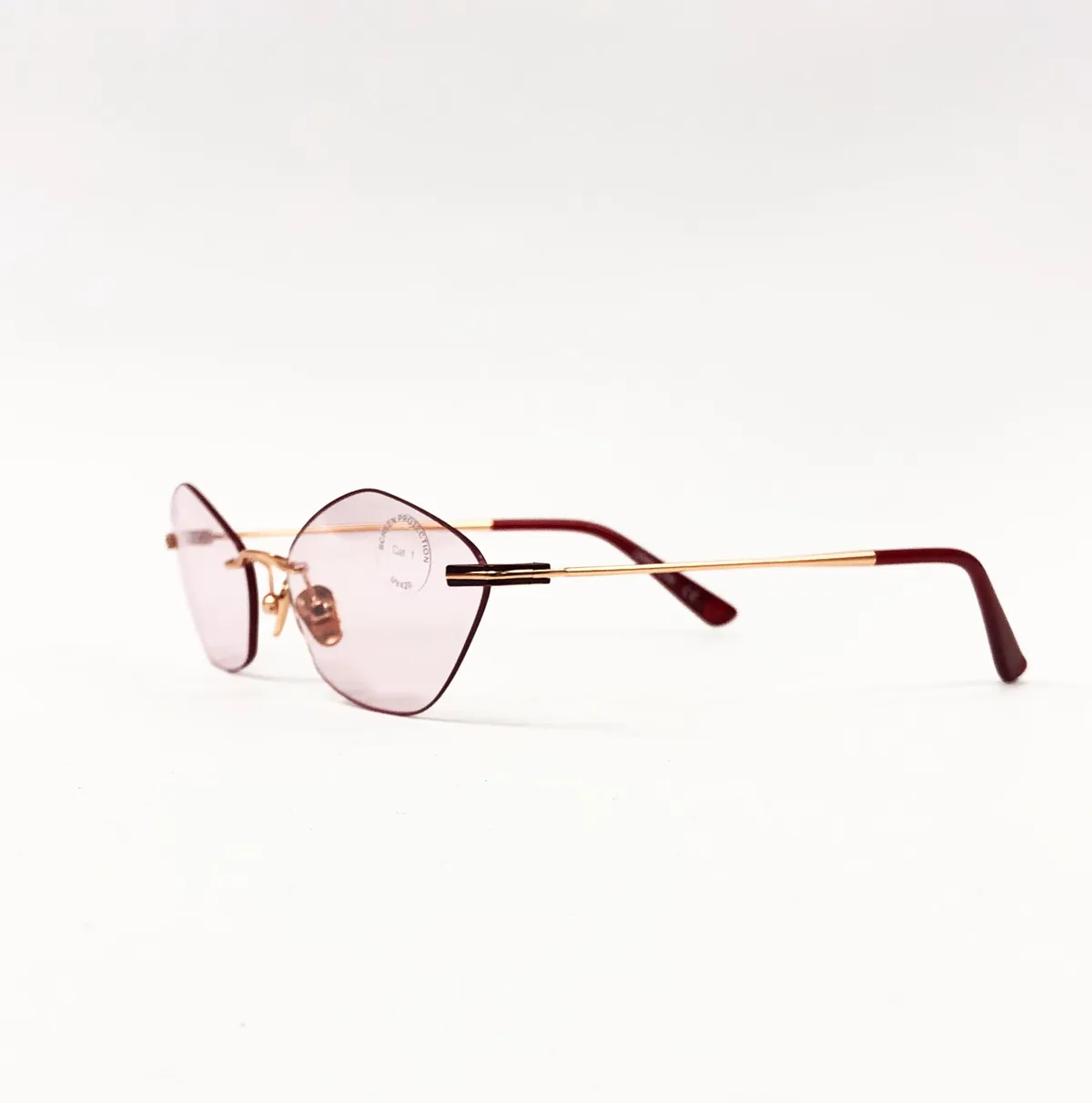 Product view of Cosmopolitan-CM2372-Red_2