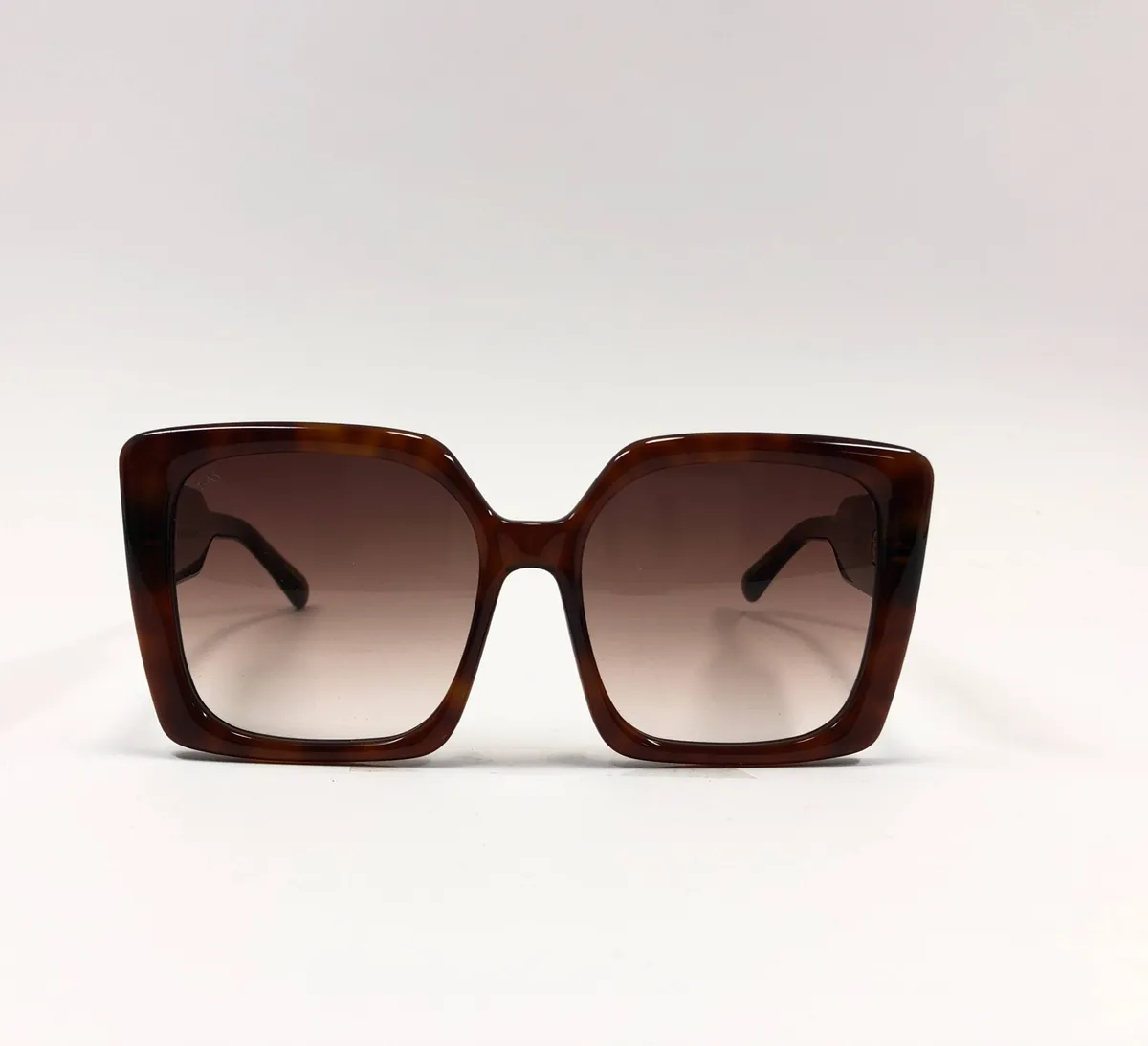 Main view of For-Arts-Sake-Eos-SF002TT