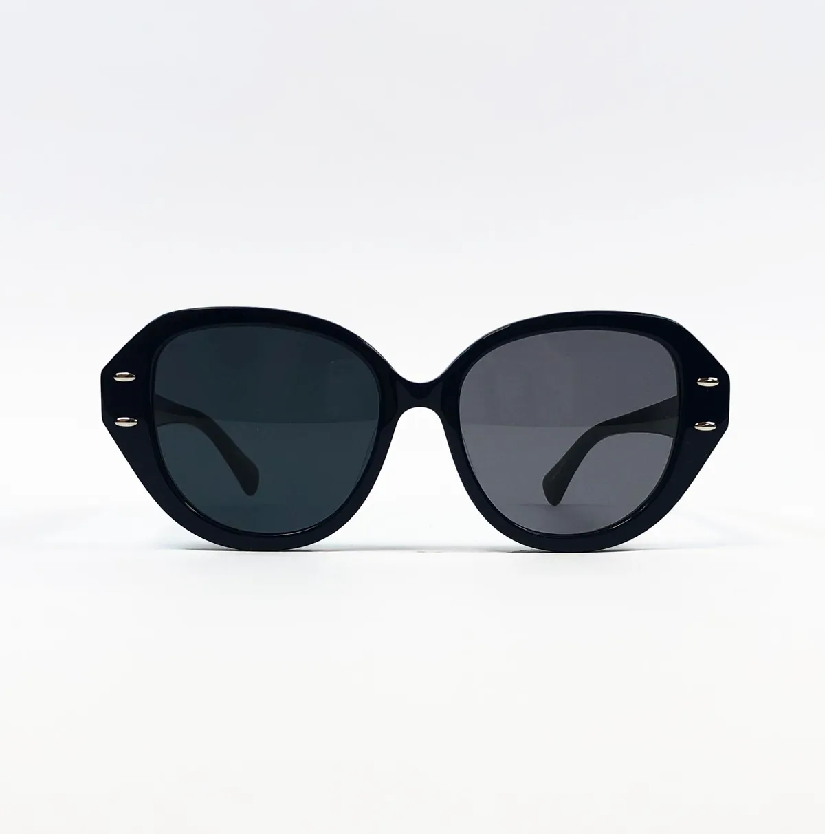 Main view of For-Arts-Sake-Mirage-ZV2