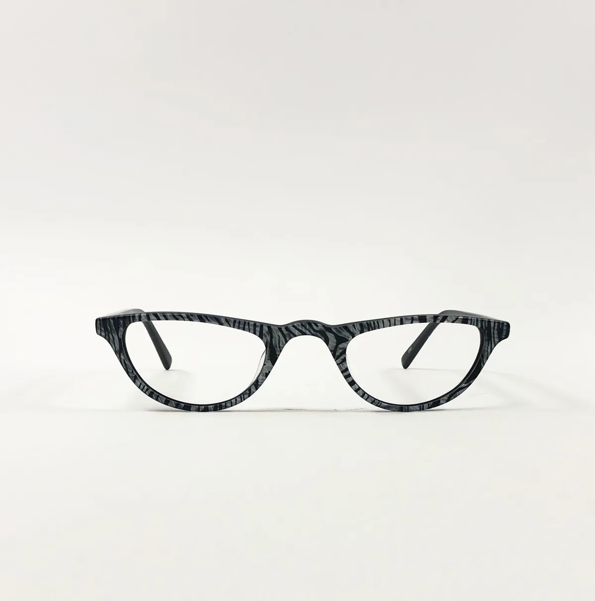 Main view of Forever-CF2001-C01