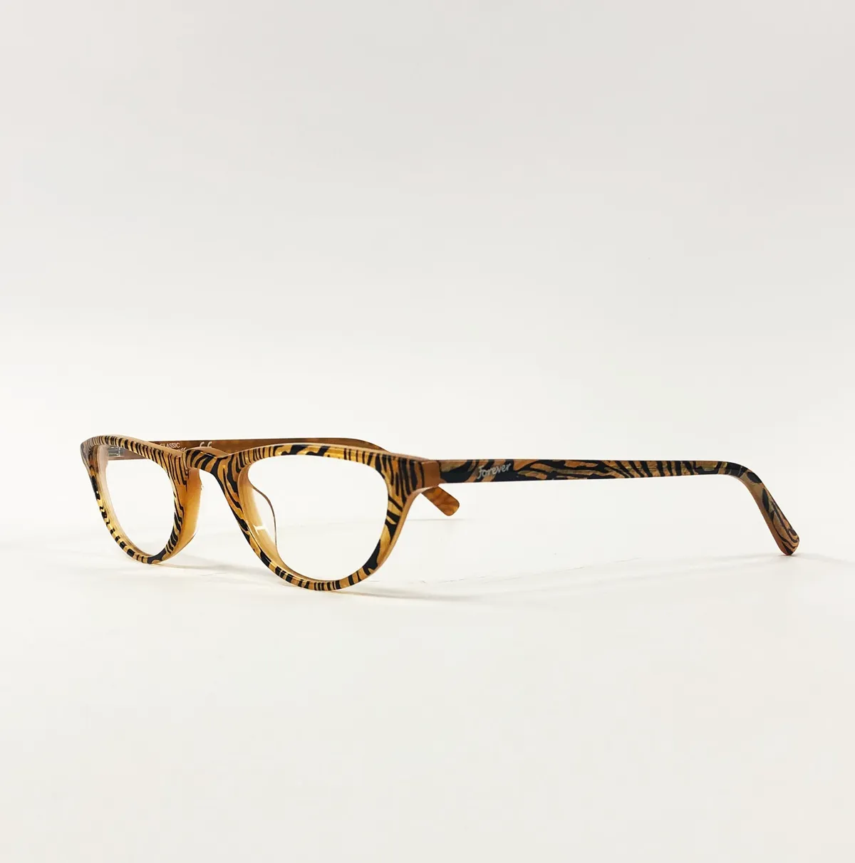 Product view of Forever-CF2001-C02_2