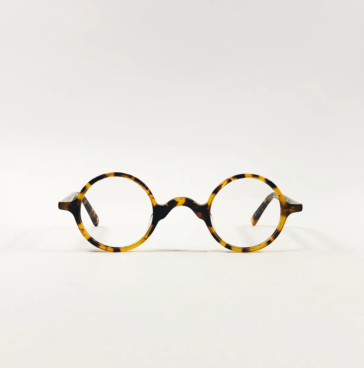 Main view of Forever-CF2002-C01