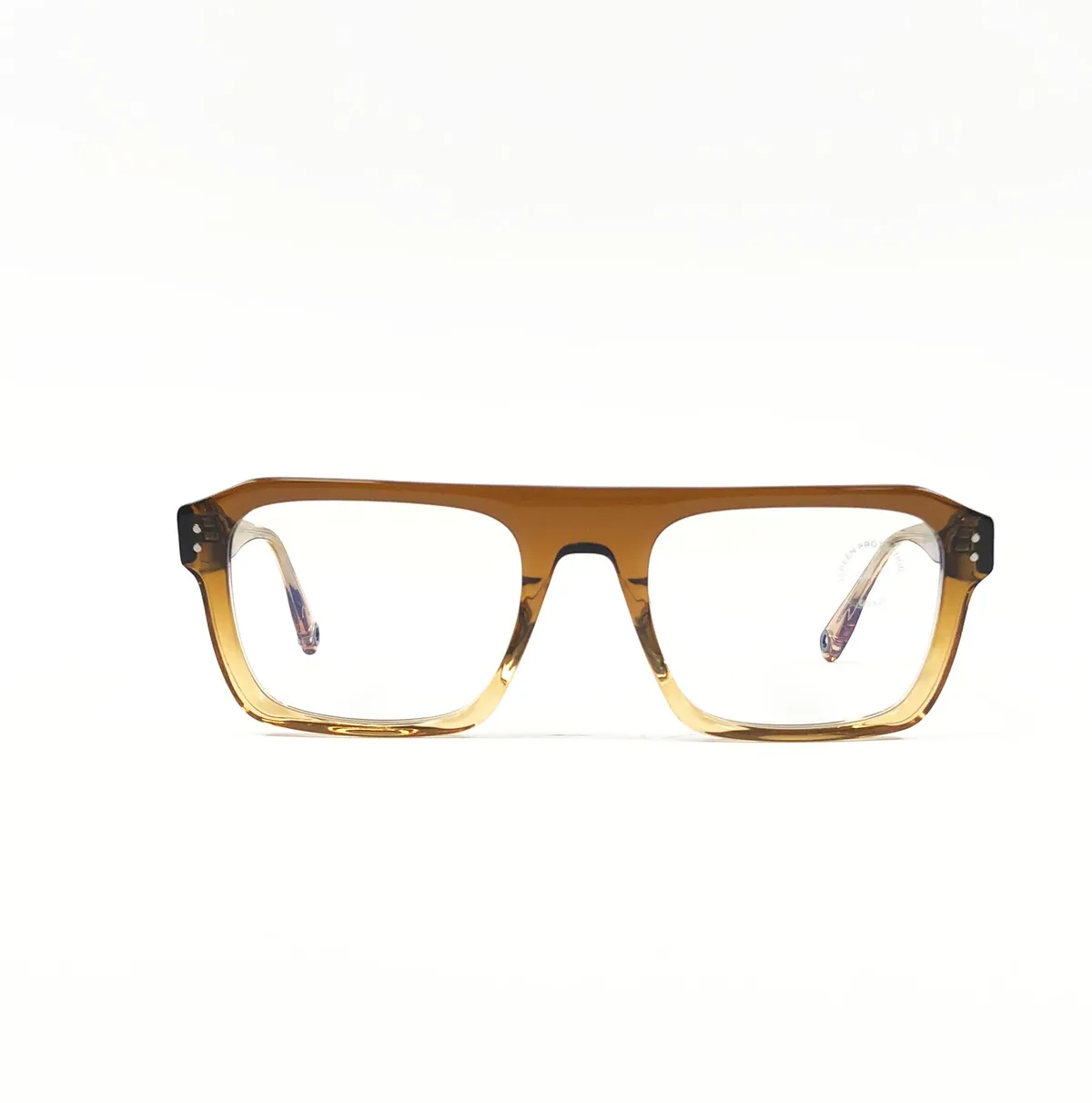 Main view of Les-Hommes-LH2O02-C02