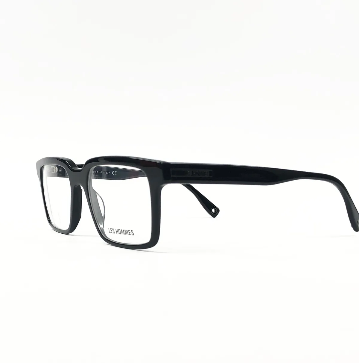 Product view of Les-Hommes-LH3O02-C01_2