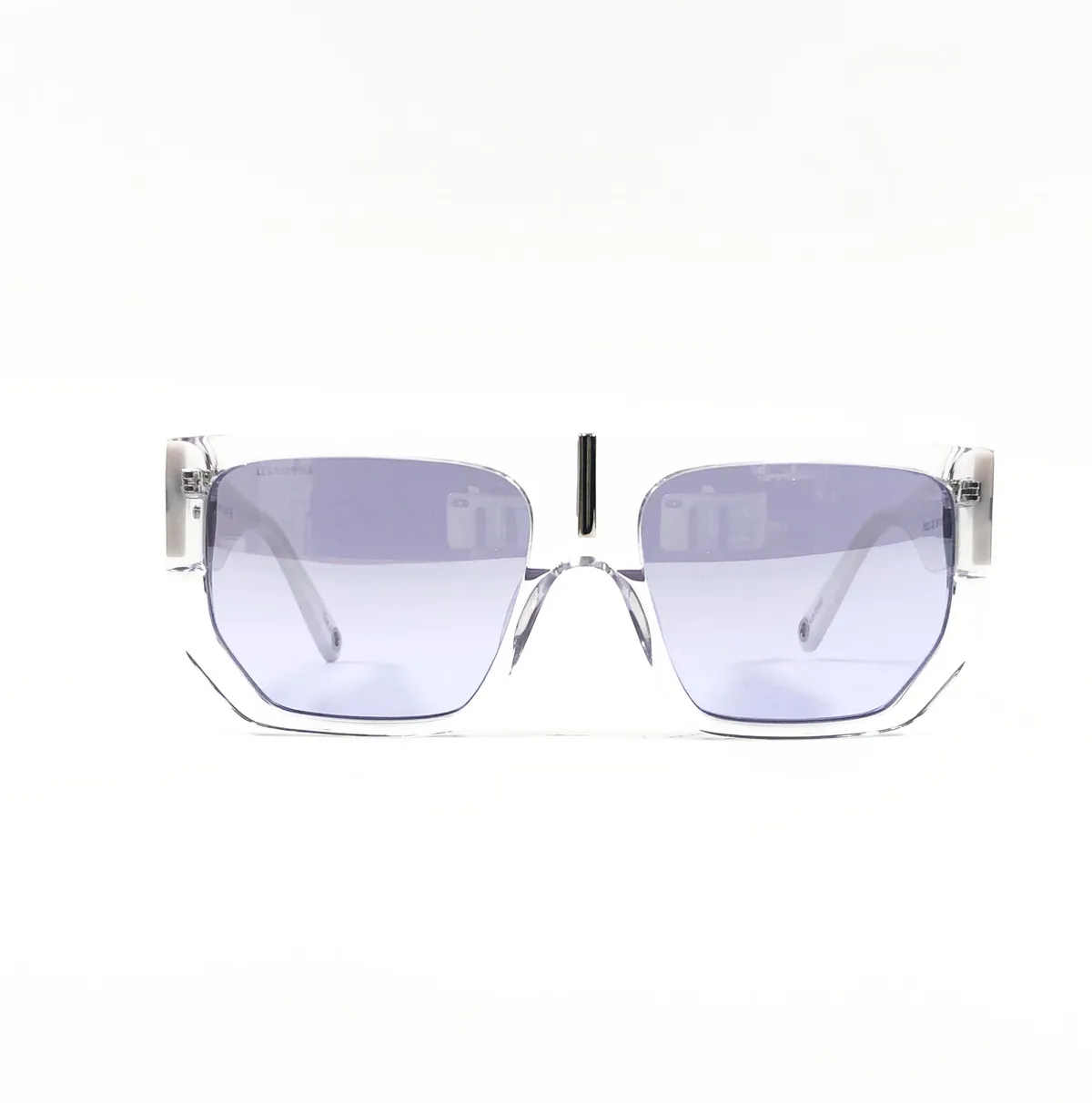 Main view of Les-Hommes-LHS2202-C03