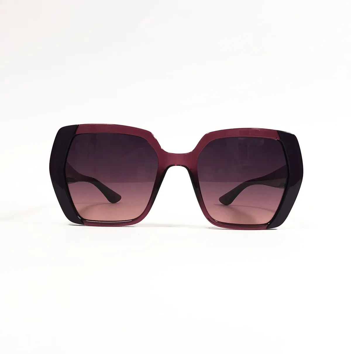 Main view of Naf-Naf-Fany-Prune