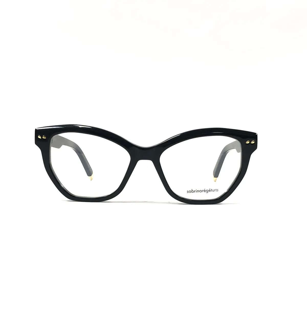 Main view of SabrinaRegeTuro-Montreal-Nero